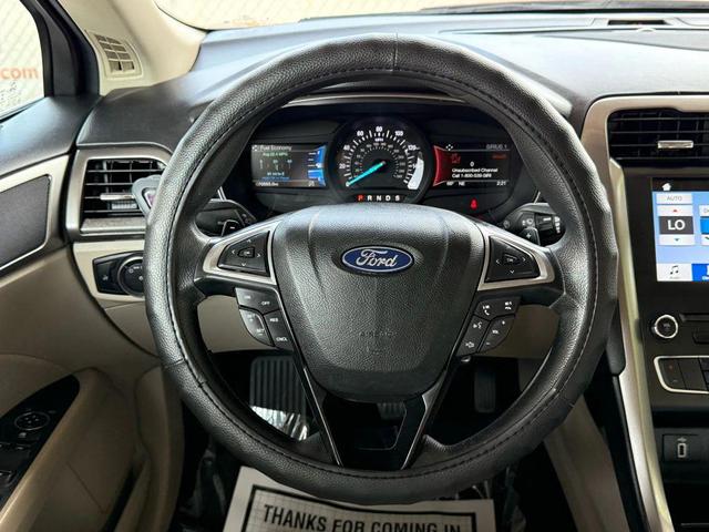 Photo of 2018 Red Ford Fusion