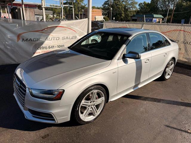 Photo of 2014 Ice Silver Metallic Audi S4
