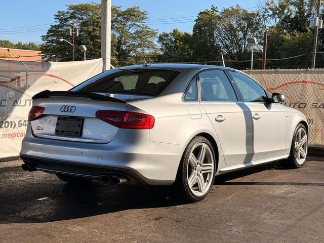 Photo of 2014 Ice Silver Metallic Audi S4