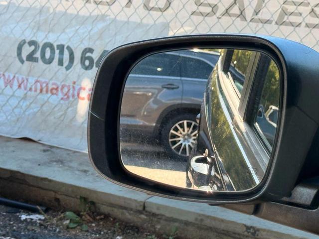 Photo of 2014 Maximum Steel Metallic Clearcoat Dodge Grand Caravan