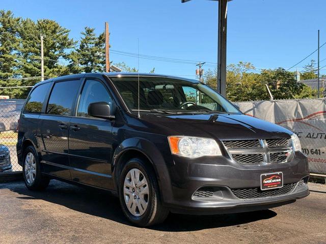 Photo of 2014 Maximum Steel Metallic Clearcoat Dodge Grand Caravan