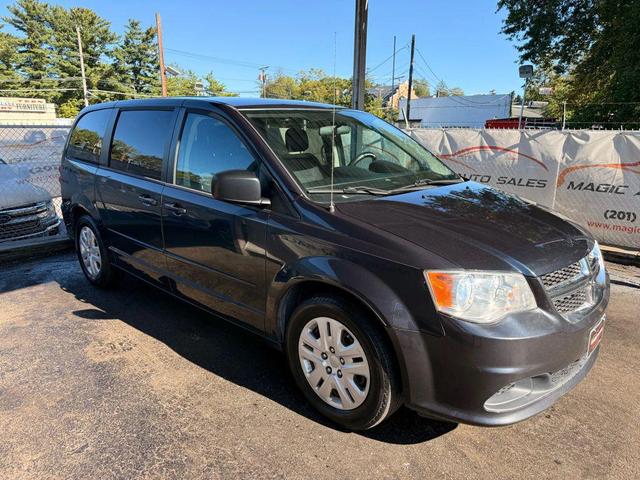 Photo of 2014 Maximum Steel Metallic Clearcoat Dodge Grand Caravan