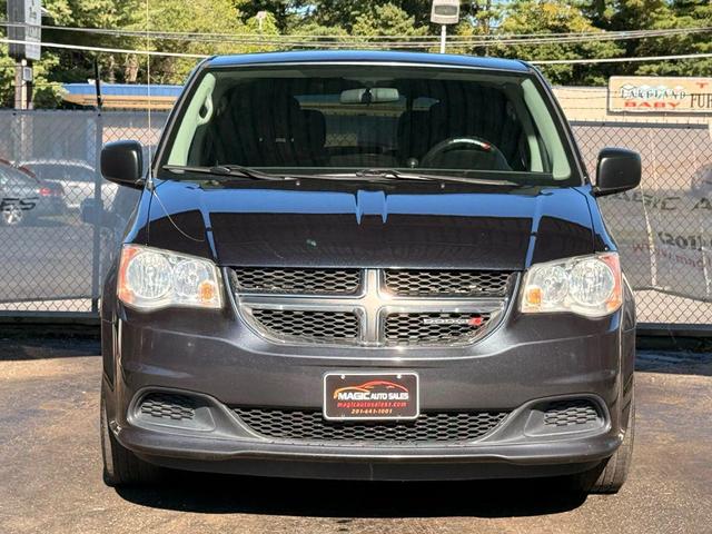 Photo of 2014 Maximum Steel Metallic Clearcoat Dodge Grand Caravan