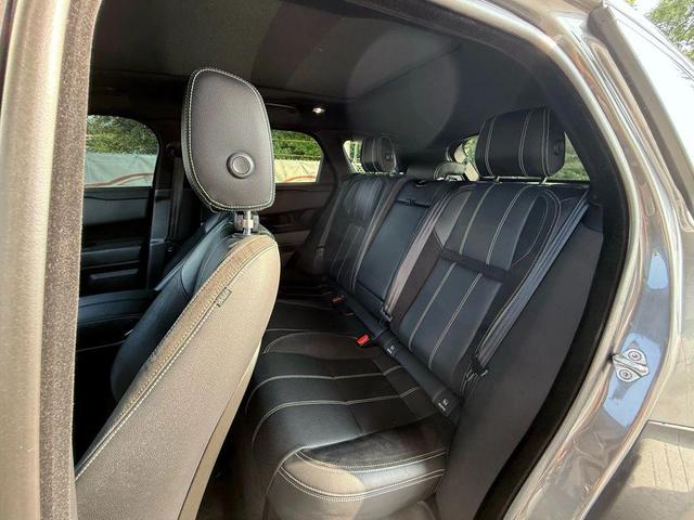 Photo of 2019 Gray Land Rover Range Rover Velar