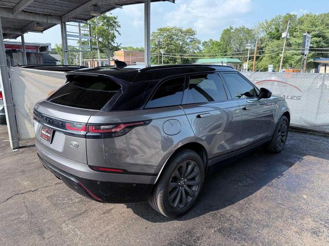 Photo of 2019 Gray Land Rover Range Rover Velar