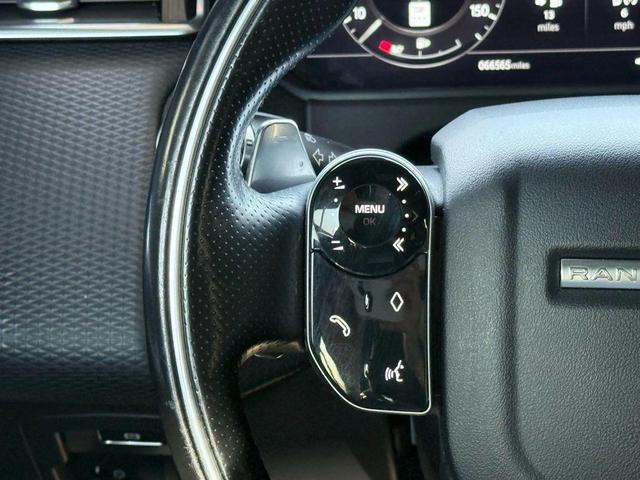 Photo of 2019 Gray Land Rover Range Rover Velar