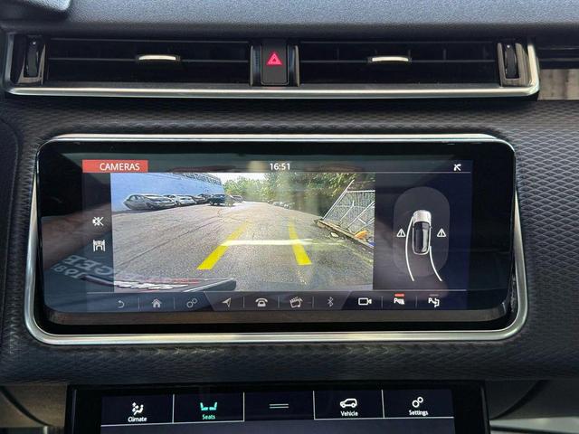 Photo of 2019 Gray Land Rover Range Rover Velar