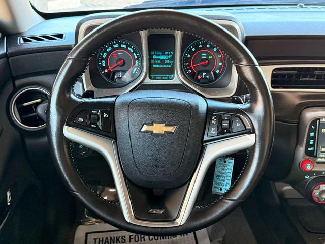 Photo of 2014 Summit White Chevrolet Camaro