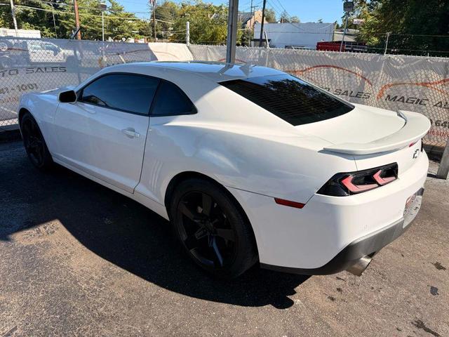 Photo of 2014 Summit White Chevrolet Camaro
