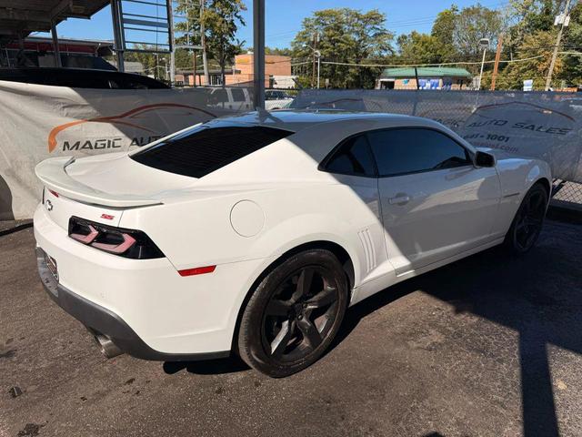 Photo of 2014 Summit White Chevrolet Camaro