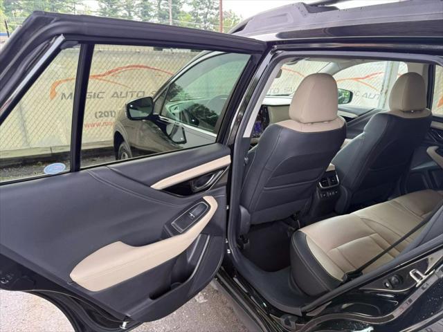 Photo of 2020 Crystal Black Silica Subaru Outback