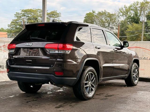 Photo of 2017 Luxury Brown Pearlcoat Jeep Grand Cherokee
