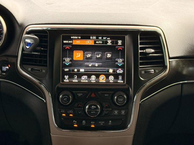 Photo of 2017 Luxury Brown Pearlcoat Jeep Grand Cherokee