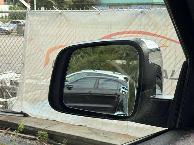 Photo of 2017 Luxury Brown Pearlcoat Jeep Grand Cherokee