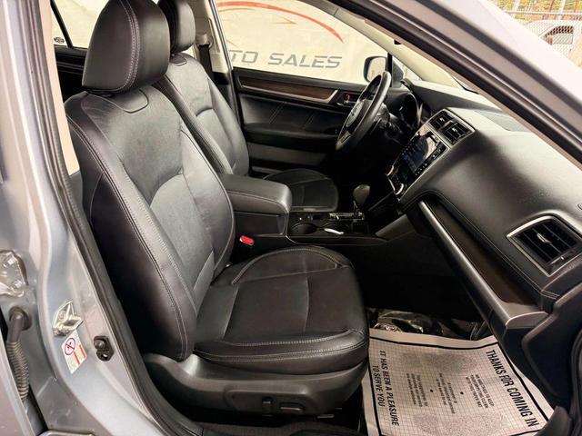 Photo of 2018 Ice Silver Metallic Subaru Legacy