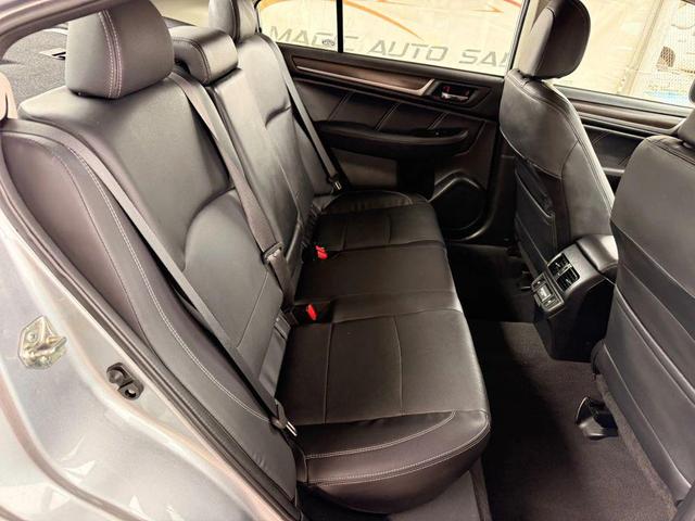 Photo of 2018 Ice Silver Metallic Subaru Legacy