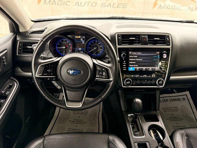 Photo of 2018 Ice Silver Metallic Subaru Legacy