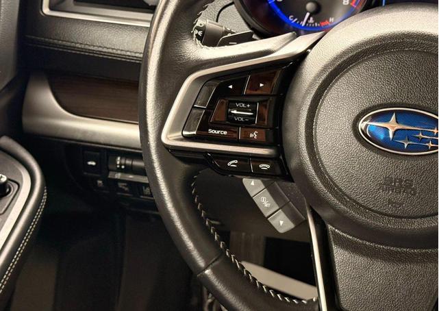 Photo of 2018 Ice Silver Metallic Subaru Legacy