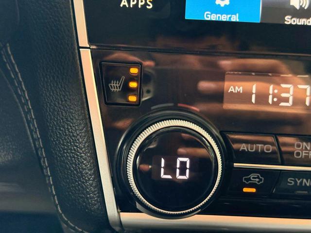 Photo of 2018 Ice Silver Metallic Subaru Legacy