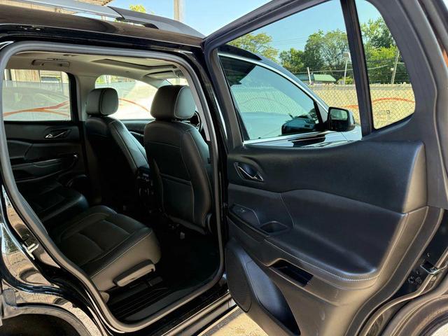 Photo of 2018 Ebony Twilight Metallic GMC Acadia