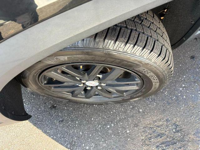 Photo of 2018 Ebony Twilight Metallic GMC Acadia
