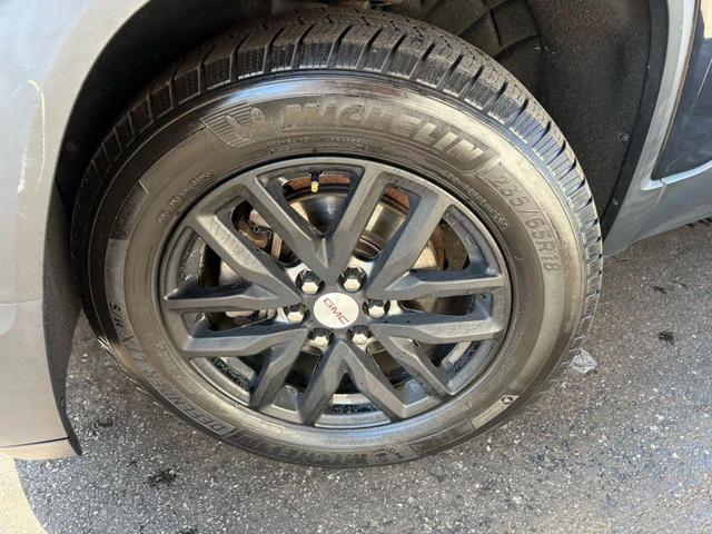 Photo of 2018 Ebony Twilight Metallic GMC Acadia