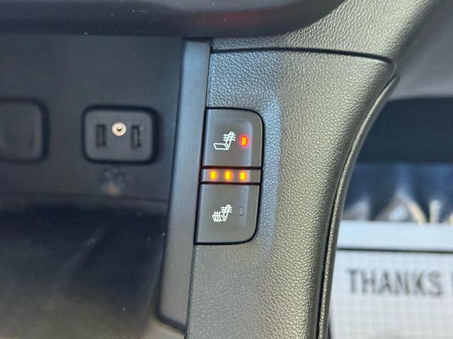 Photo of 2018 Ebony Twilight Metallic GMC Acadia