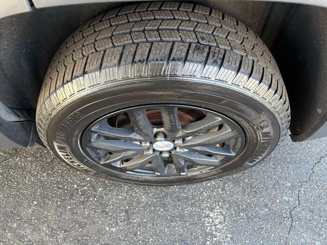 Photo of 2018 Ebony Twilight Metallic GMC Acadia