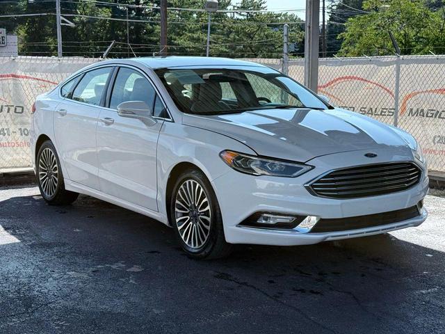 Photo of 2017 White Ford Fusion