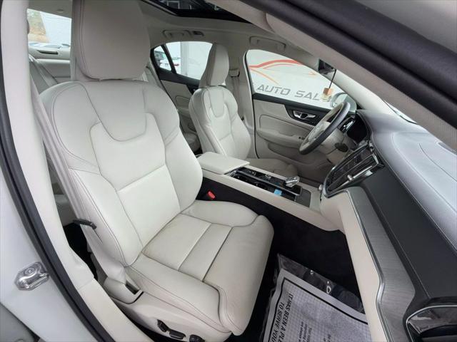 Photo of 2022 Silver Volvo S60
