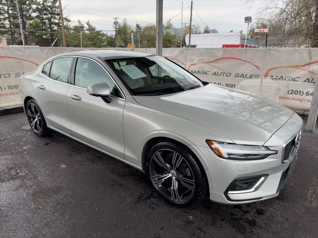 Photo of 2022 Silver Volvo S60