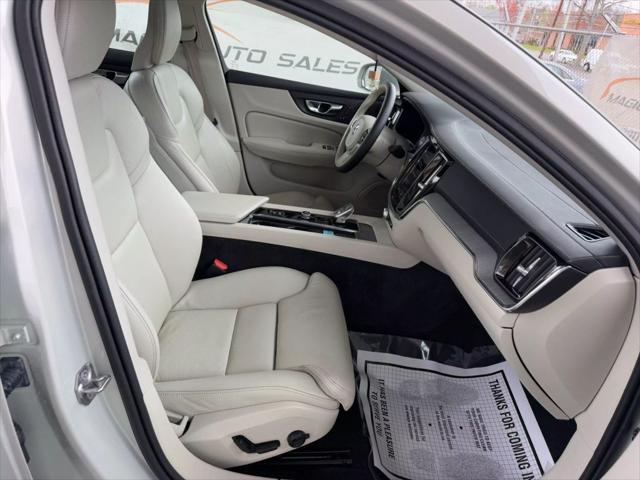 Photo of 2022 Silver Volvo S60