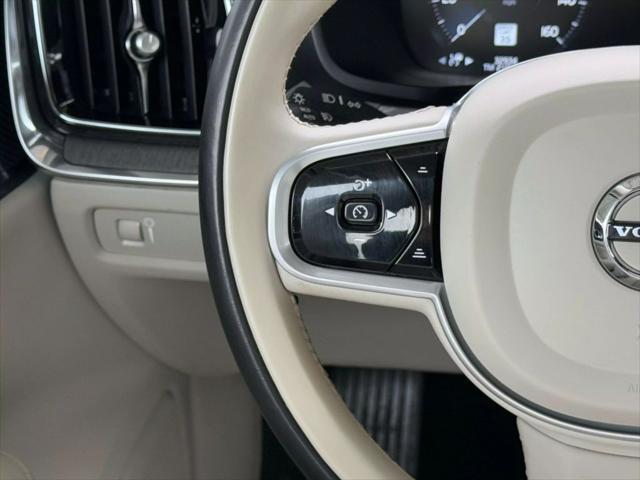 Photo of 2022 Silver Volvo S60
