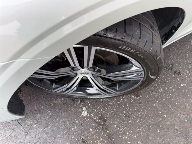 Photo of 2022 Silver Volvo S60