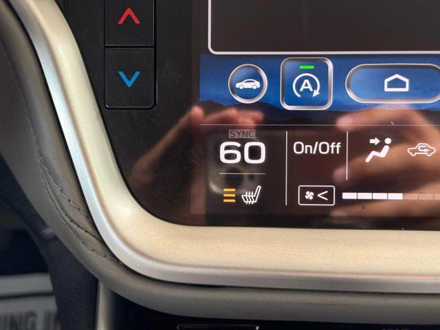 Photo of 2020 Crystal Black Silica Subaru Legacy