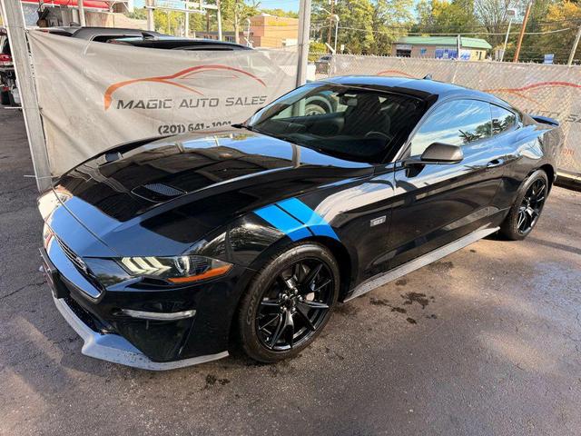 Photo of 2020 Magnetic Metallic Ford Mustang