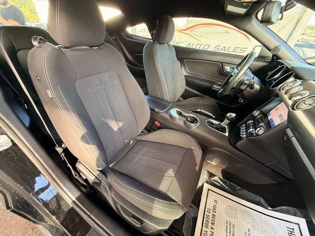 Photo of 2020 Magnetic Metallic Ford Mustang