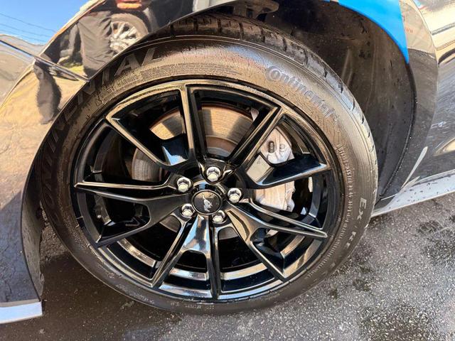 Photo of 2020 Magnetic Metallic Ford Mustang