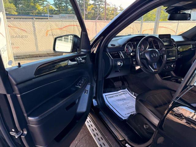 Photo of 2017 Black Mercedes-Benz GLE 350