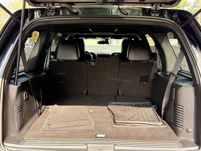 Photo of 2016 Black Velvet Lincoln Navigator