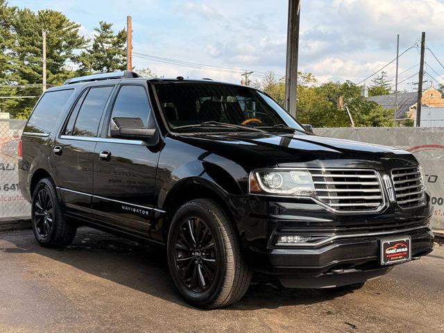 Photo of 2016 Black Velvet Lincoln Navigator