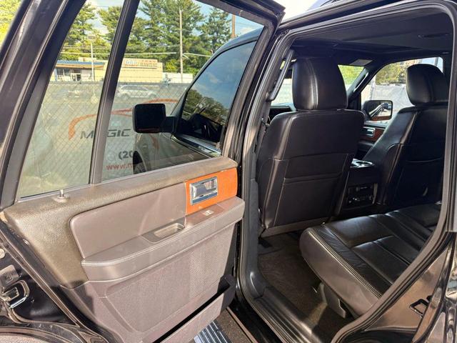 Photo of 2016 Black Velvet Lincoln Navigator