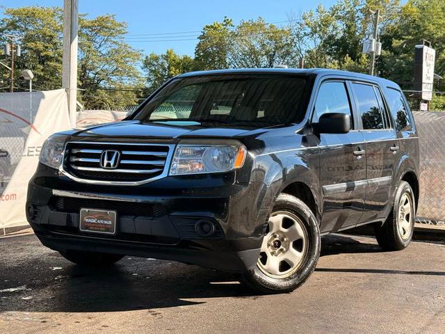 Photo of 2015 Crystal Black Pearl Honda Pilot