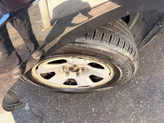 Photo of 2015 Crystal Black Pearl Honda Pilot