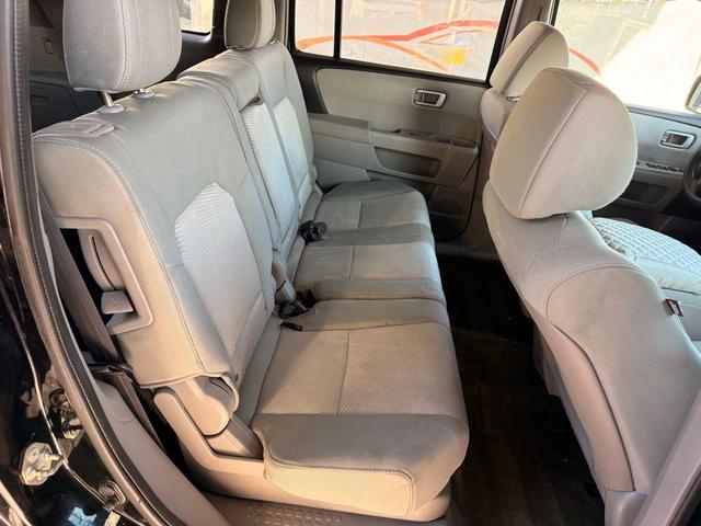 Photo of 2015 Crystal Black Pearl Honda Pilot