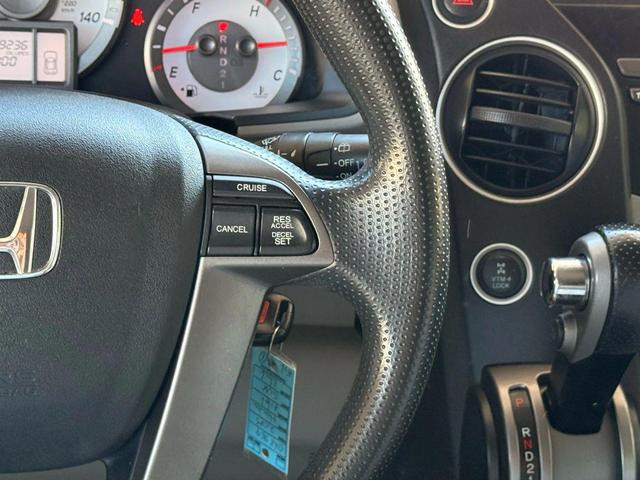 Photo of 2015 Crystal Black Pearl Honda Pilot