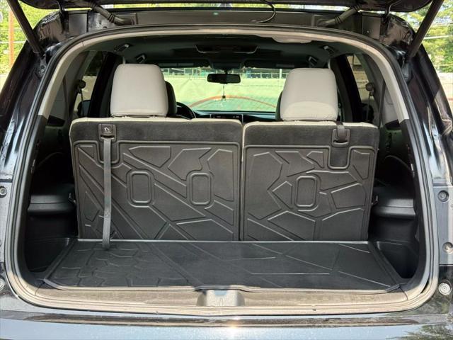 Photo of 2018 Crystal Black Pearl Honda Pilot