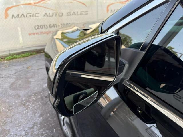 Photo of 2018 Crystal Black Pearl Honda Pilot