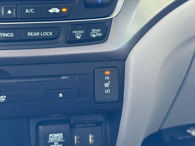 Photo of 2018 Crystal Black Pearl Honda Pilot