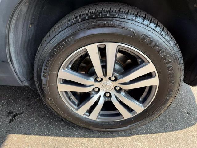 Photo of 2018 Crystal Black Pearl Honda Pilot